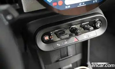 Mini Cooper 2025 2.0 Автомат в Москве № 214036, миниатюра 9