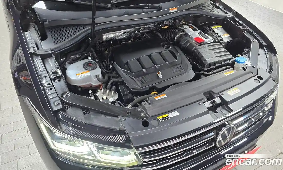 Volkswagen Tiguan 2022 2.0 Автомат в Москве № 214983, фото 13