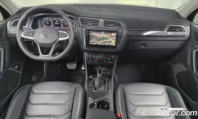 Volkswagen Tiguan 2022 2.0 Автомат в Москве № 214983, миниатюра 6