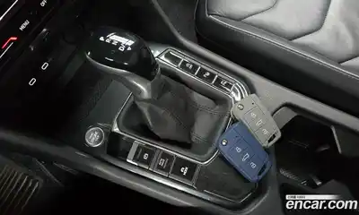 Volkswagen Tiguan 2022 2.0 Автомат в Москве № 214983, миниатюра 10