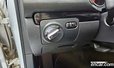 Volkswagen Golf 2013 1.6 Автомат в Москве № 215287, миниатюра 8