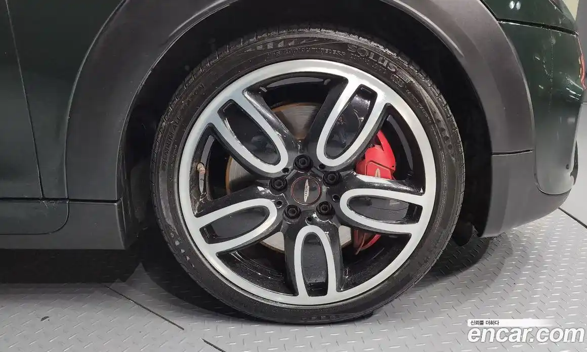 Mini Cooper 2019 2.0 Автомат в Москве № 220158, фото 18