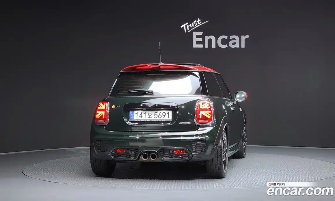 Mini Cooper 2019 2.0 Автомат в Москве № 220158, фото 3
