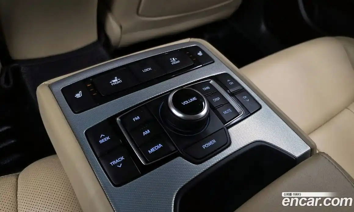 Genesis G80 2017 3.3 Автомат в Москве № 220728, фото 16