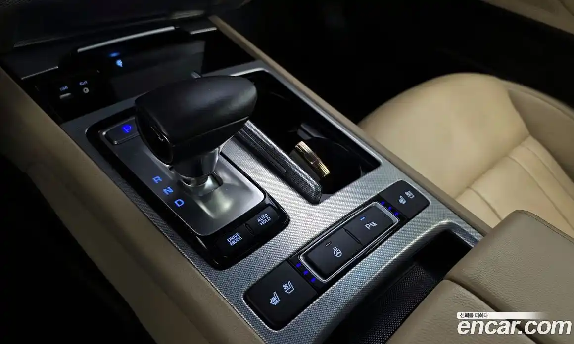 Genesis G80 2017 3.3 Автомат в Москве № 220728, фото 10