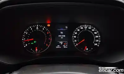 Renault XM3 2020 1.6 Автомат в Москве № 222020, миниатюра 2