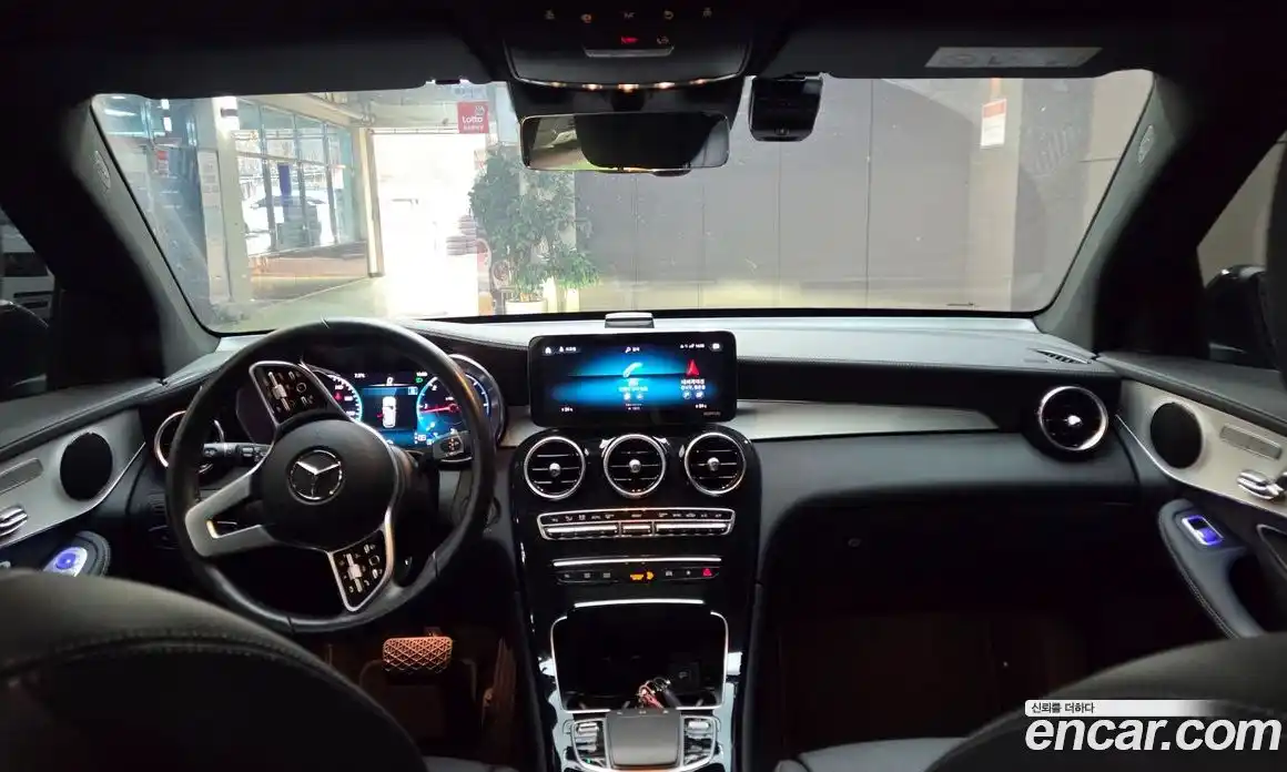 Mercedes-Benz GLC-Class 2021 1.9 Автомат в Москве № 222485, фото 10