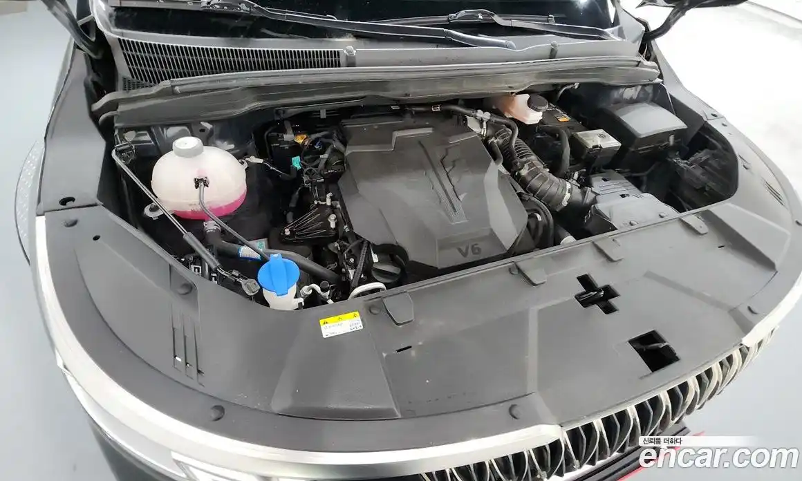 Kia Canival 2023 3.5 Автомат в Москве № 22801, фото 16