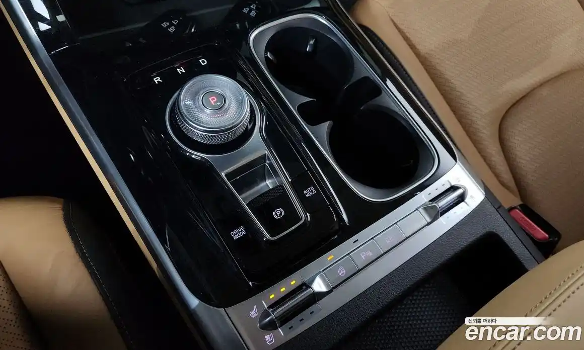 Kia Canival 2023 3.5 Автомат в Москве № 22801, фото 20