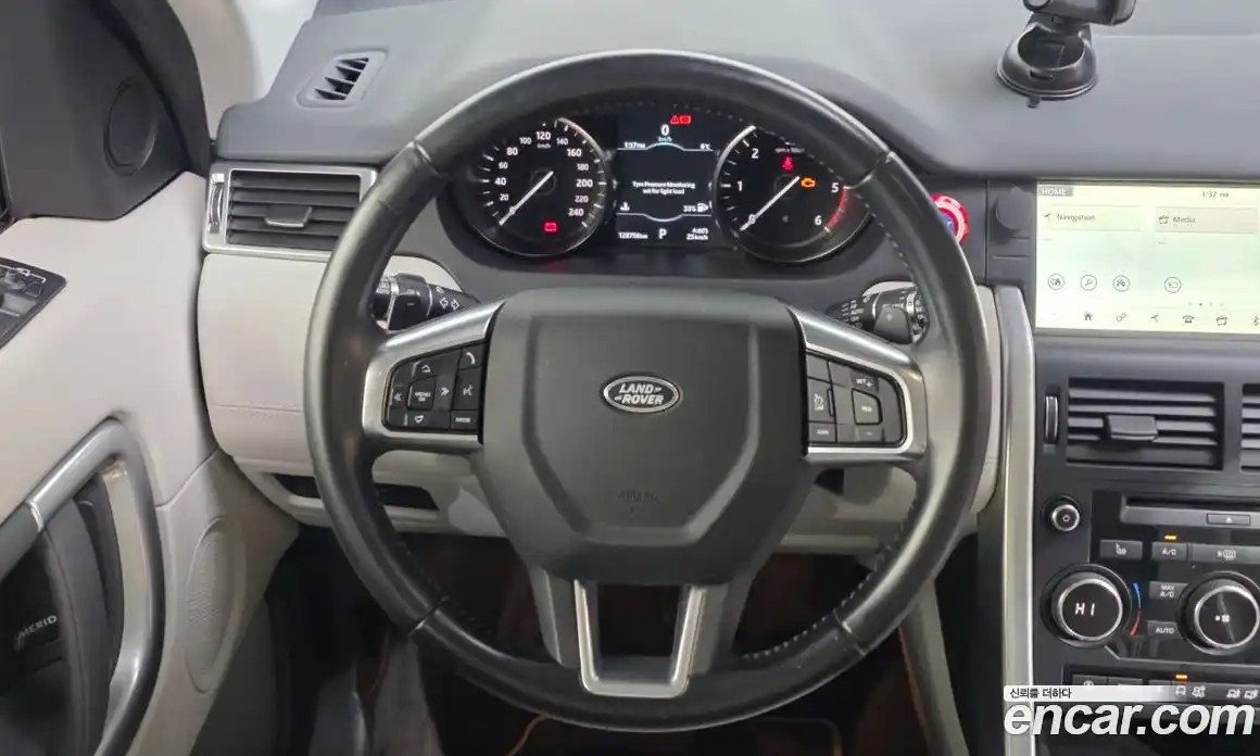 Land Rover Discovery Sport 2018 2.0 Автомат в Москве № 228293, фото 16