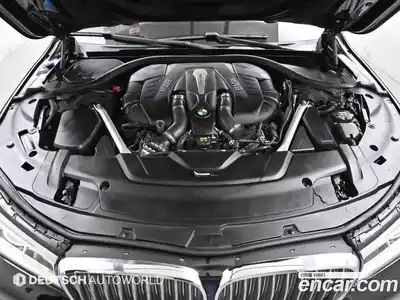BMW 7-Series 2018 4.4 Автомат в Москве № 229286, миниатюра 6
