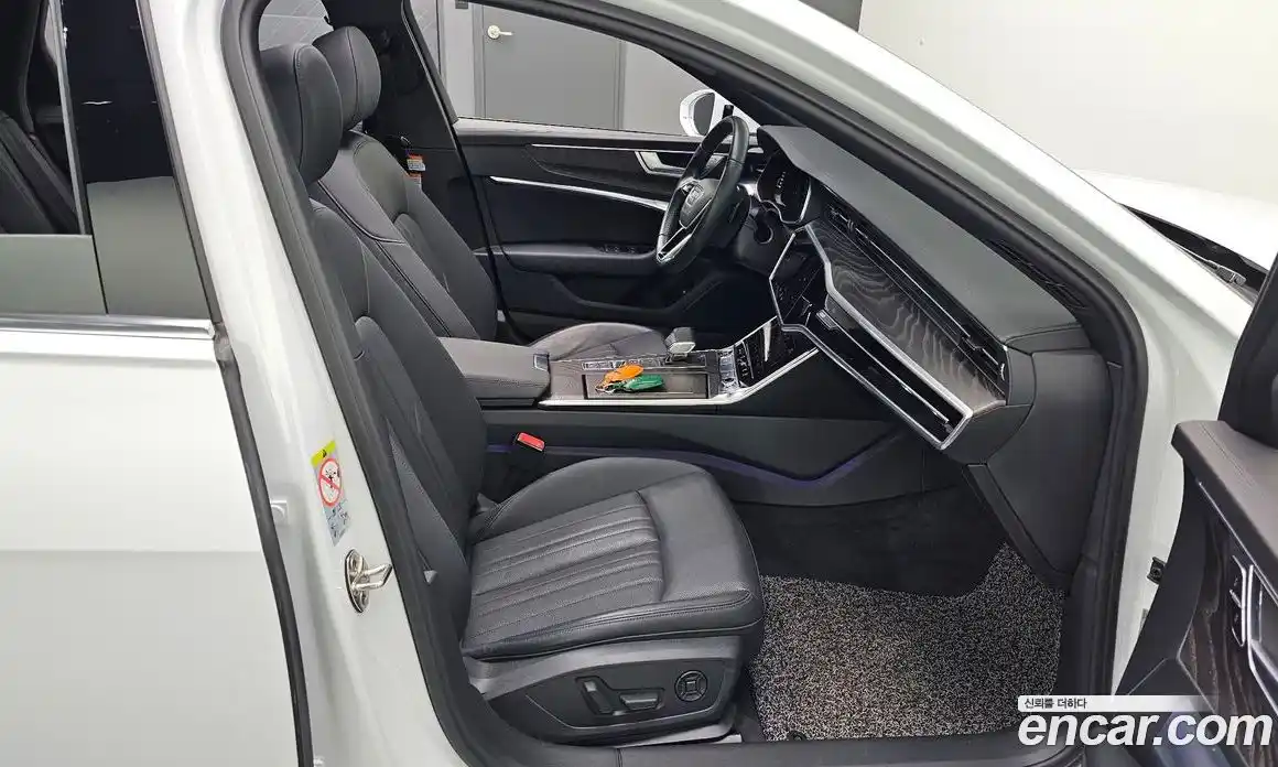 Audi A6 2021 2.0 Автомат в Москве № 229931, фото 18