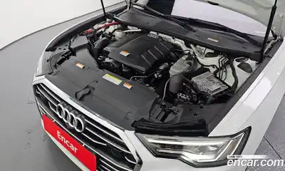 Audi A6 2021 2.0 Автомат в Москве № 229931, миниатюра 2
