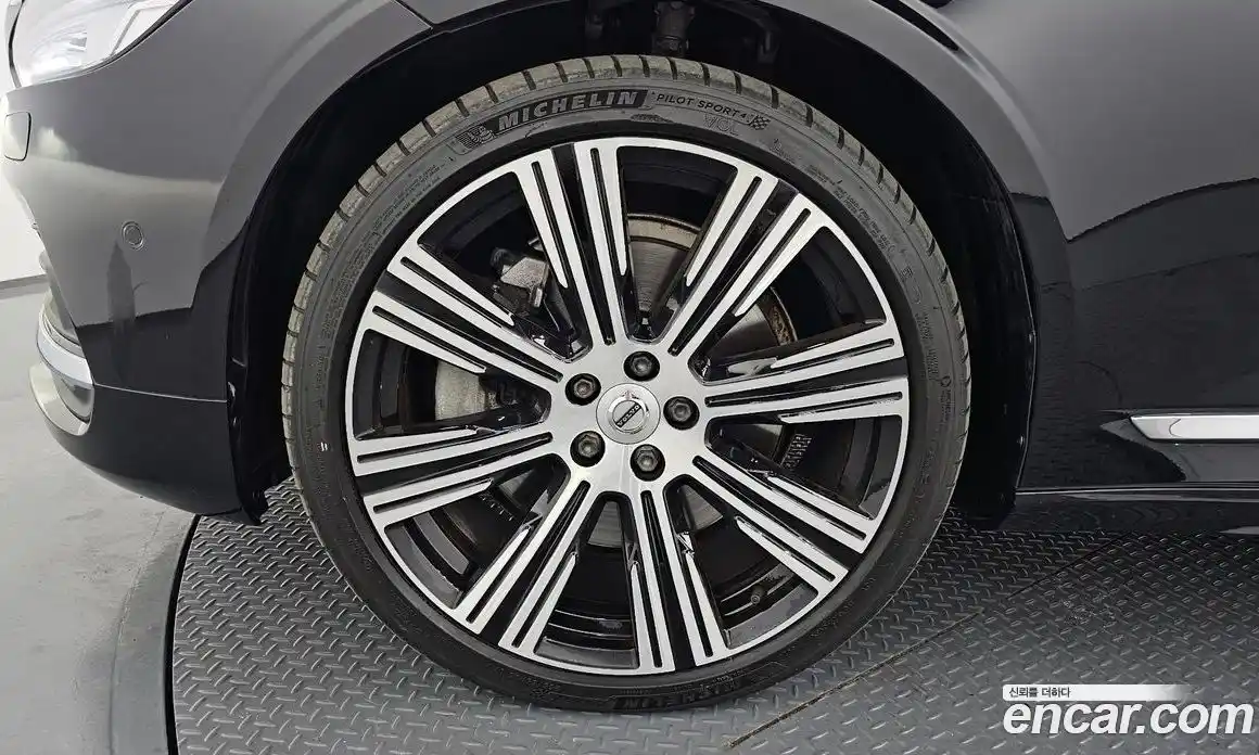 Volvo S90 2021 2.0 Автомат в Москве № 230489, фото 1