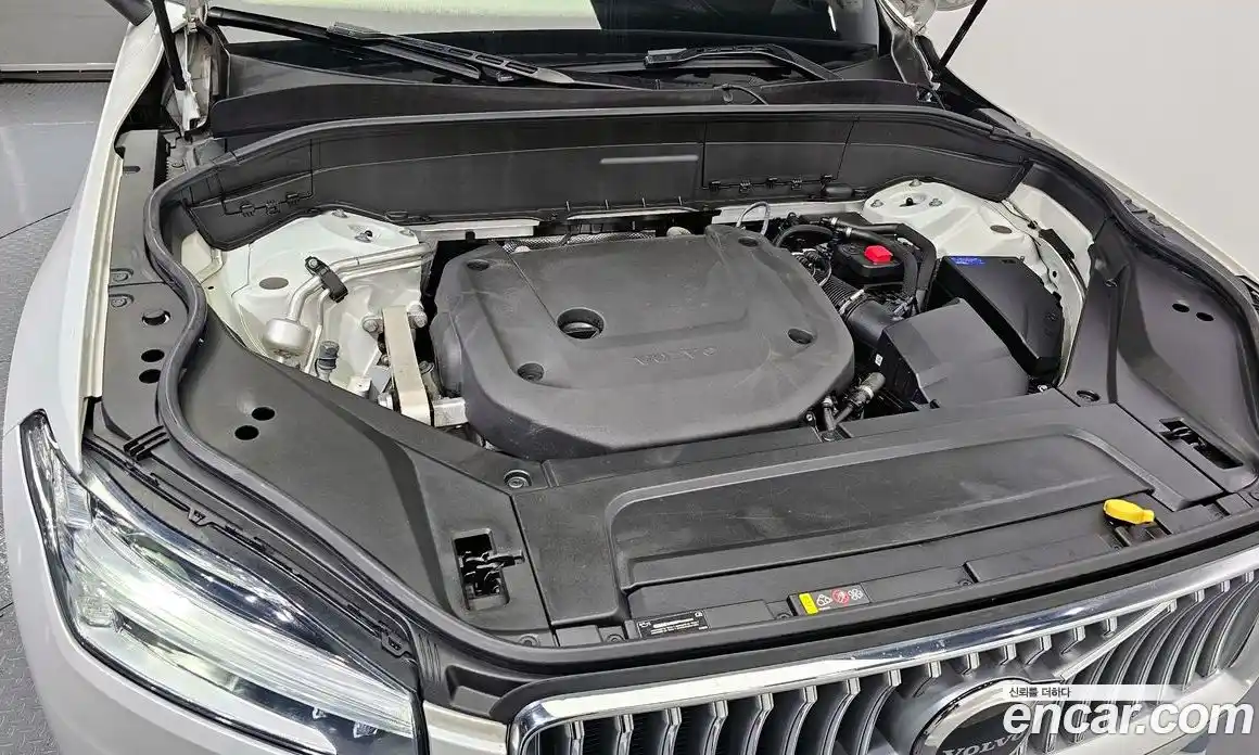 Volvo XC90 2023 2.0 Автомат в Москве № 230563, фото 20