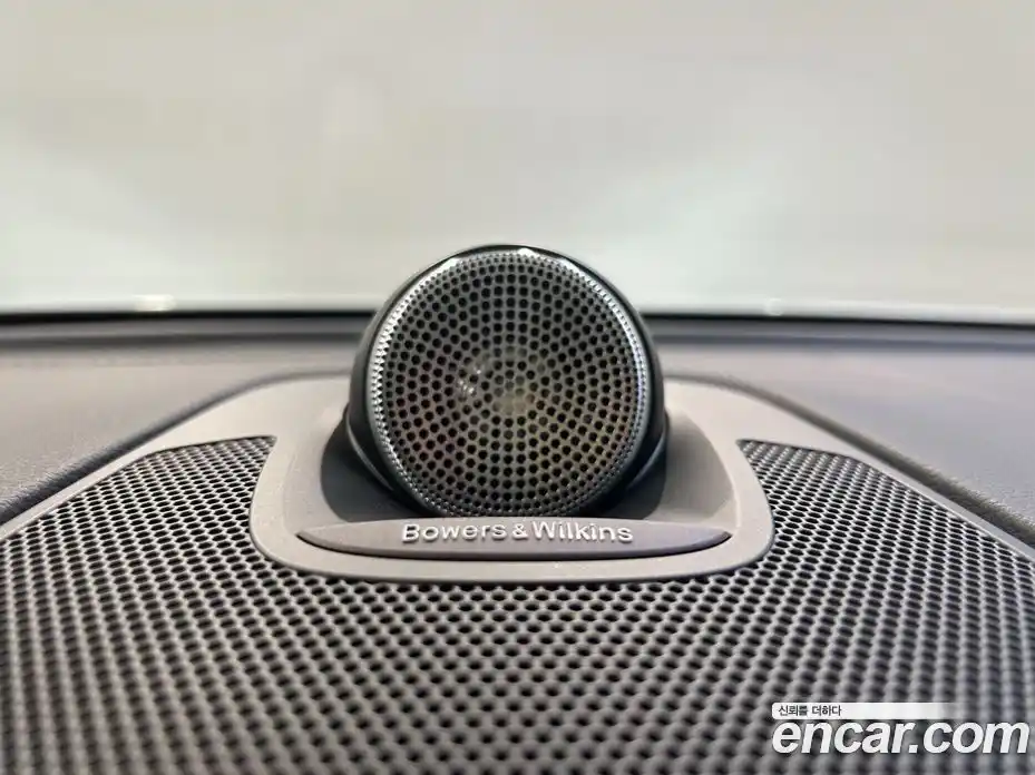 Volvo XC60 2025 2.0 Автомат в Москве № 230692, фото 15