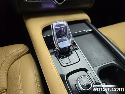 Volvo XC90 2025 2.0 Автомат в Москве № 230791, миниатюра 9
