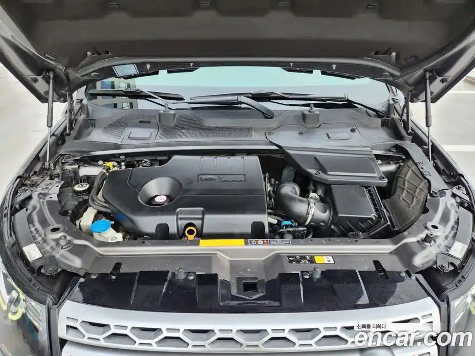 Land Rover Discovery Sport 2017 2.0 Автомат в Москве № 231190, фото 20