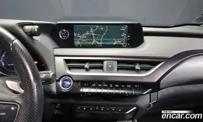Lexus UX 2020 2.0 Автомат в Москве № 232021, миниатюра 12