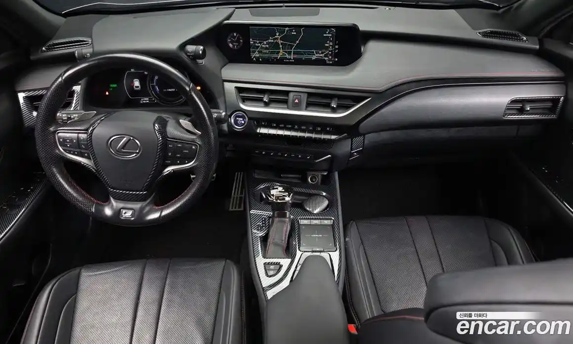 Lexus UX 2020 2.0 Автомат в Москве № 232021, фото 14