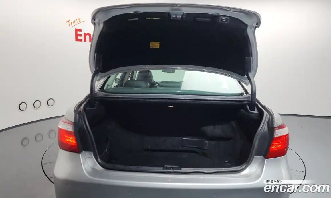 Lexus LS 2009 5.0 Автомат в Москве № 232044, фото 17