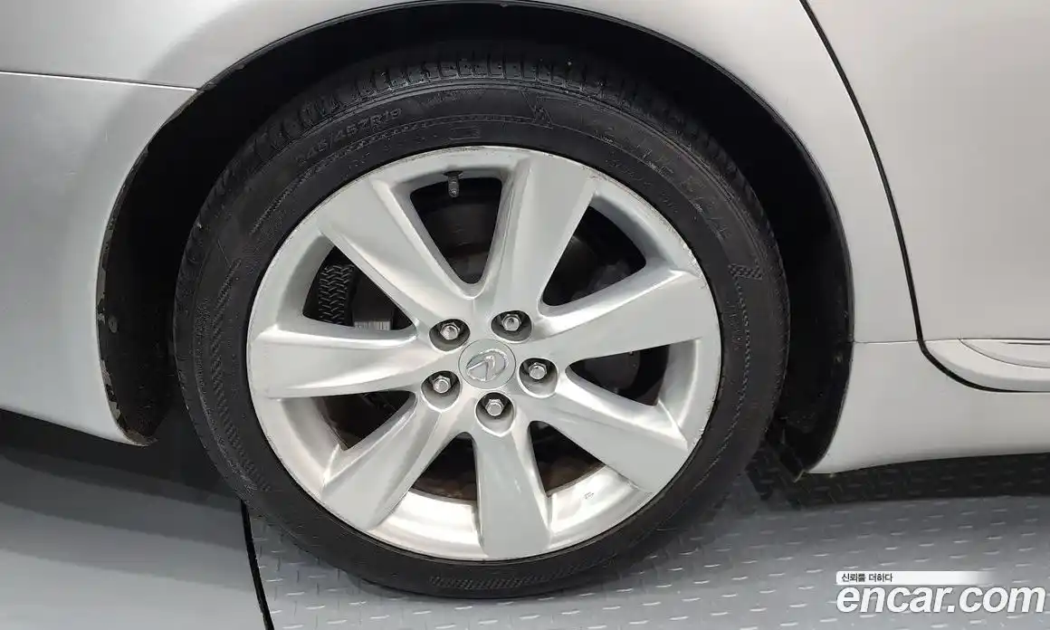 Lexus LS 2009 5.0 Автомат в Москве № 232044, фото 6