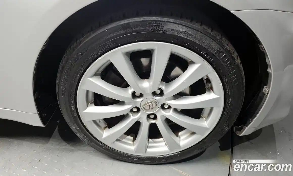 Lexus IS 2008 2.5 Автомат в Москве № 232047, фото 13