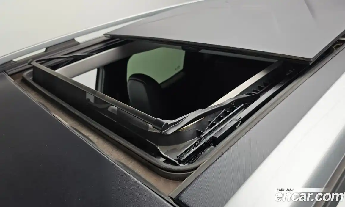 Jeep Renegade 2015 2.0 Автомат в Москве № 232411, фото 19