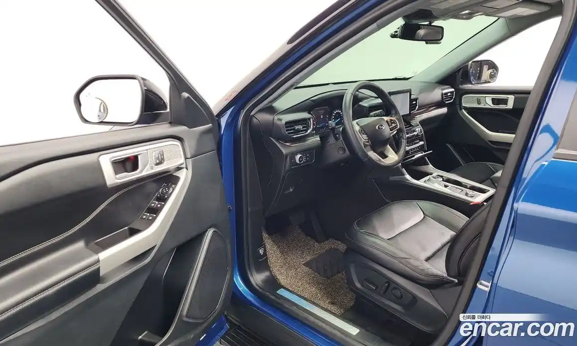 Ford Explorer 2022 2.3 Автомат в Москве № 233109, фото 10