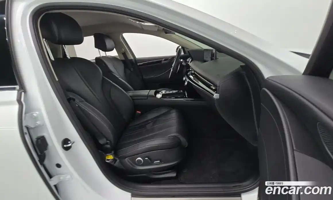 Genesis G80 2022 2.5 Автомат в Москве № 23561, фото 14