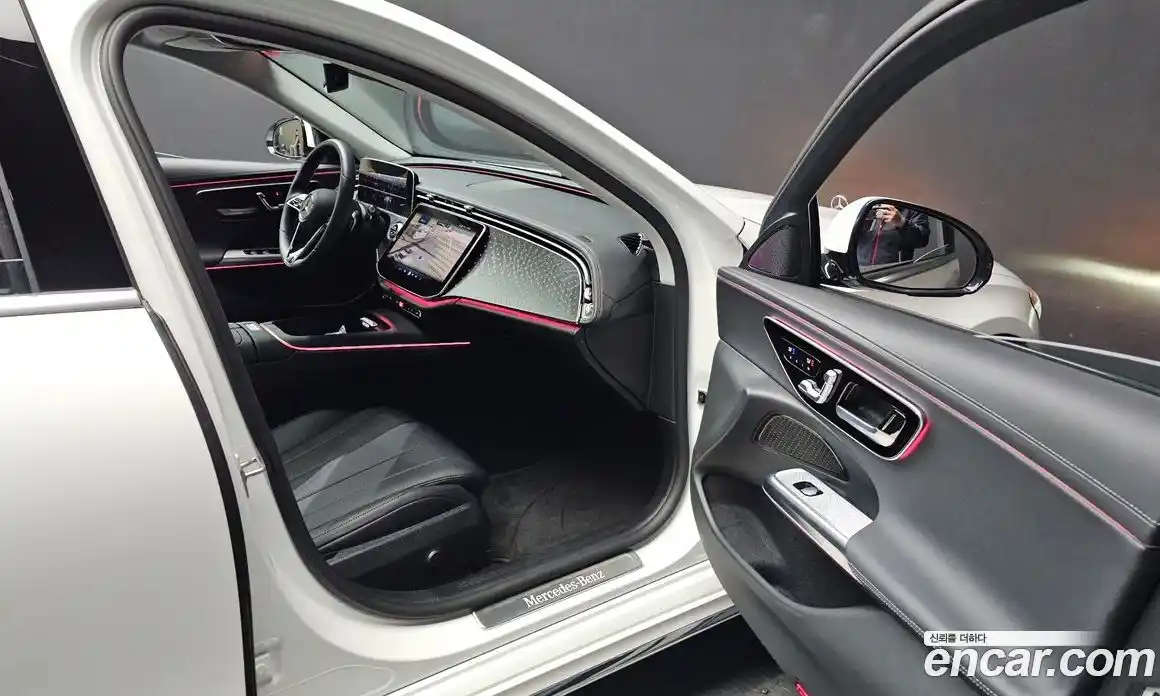 Mercedes-Benz E-Class 2024 2.0 Автомат в Москве № 237924, фото 11