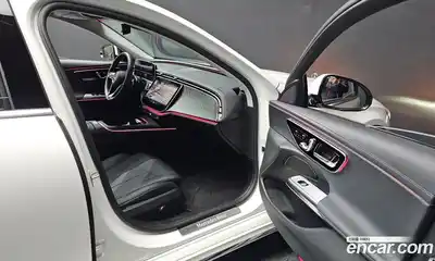 Mercedes-Benz E-Class 2024 2.0 Автомат в Москве № 237924, миниатюра 11