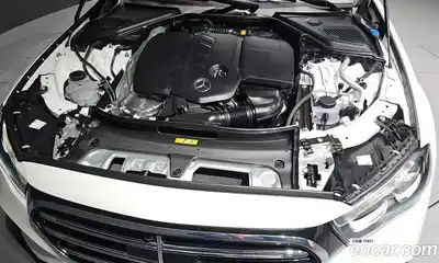 Mercedes-Benz E-Class 2024 2.0 Автомат в Москве № 237924, миниатюра 6