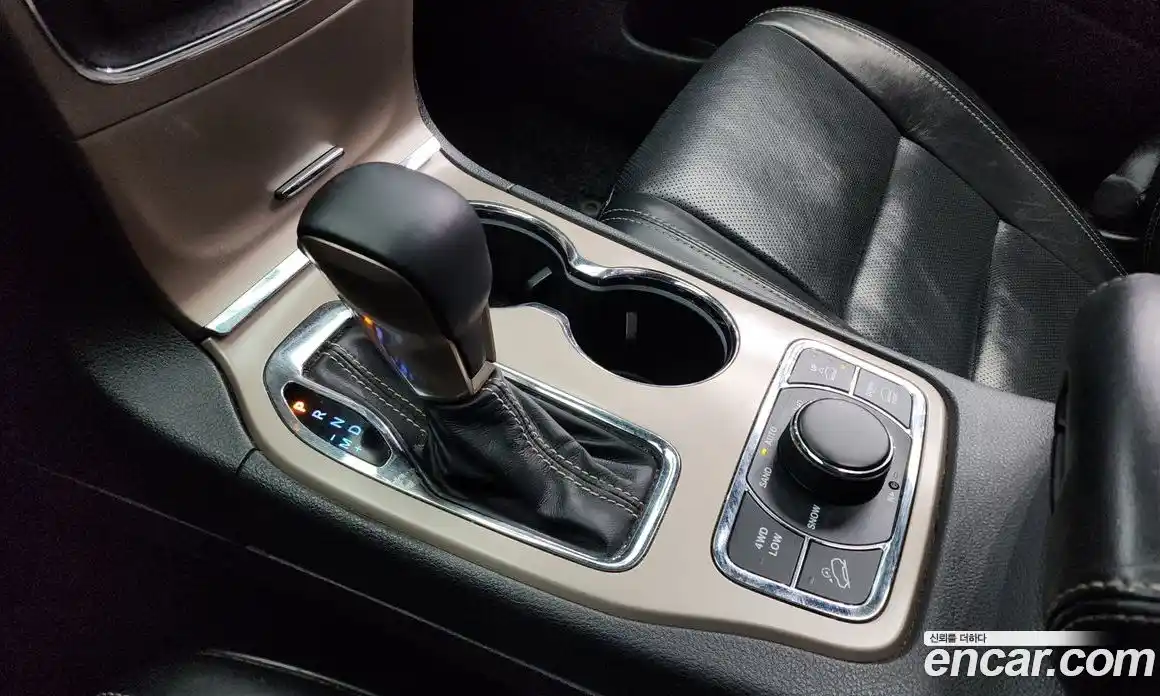 Jeep Cherokee 2016 3.0 Автомат в Москве № 239337, фото 13