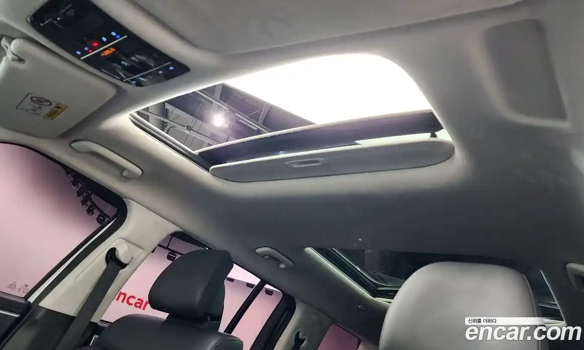 Hyundai Santa Fe 2024 1.6 Автомат в Москве № 244526, фото 17