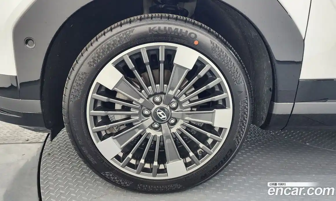 Hyundai Santa Fe 2024 1.6 Автомат в Москве № 244526, фото 19