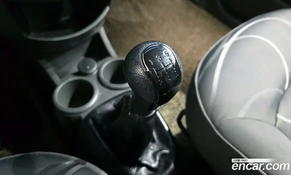 Chevrolet Spark 2012 1.0 Механическая в Москве № 25214, фото 20