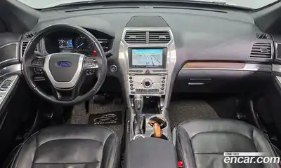 Ford Explorer 2019 2.3 Автомат в Москве № 255670, миниатюра 4