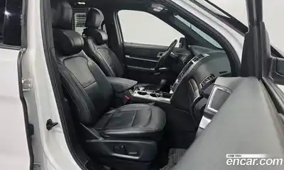 Ford Explorer 2019 2.3 Автомат в Москве № 255670, миниатюра 10