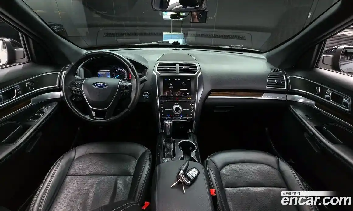 Ford Explorer 2018 2.3 Автомат в Москве № 255687, фото 16