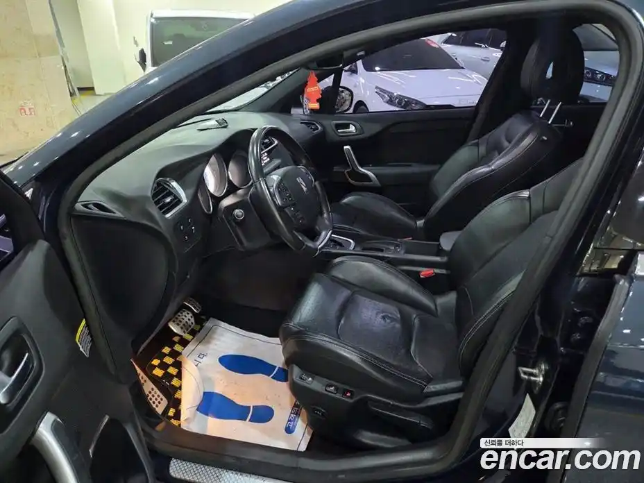 Citroen DS4 2014 2.0 Автомат в Москве № 257108, фото 6