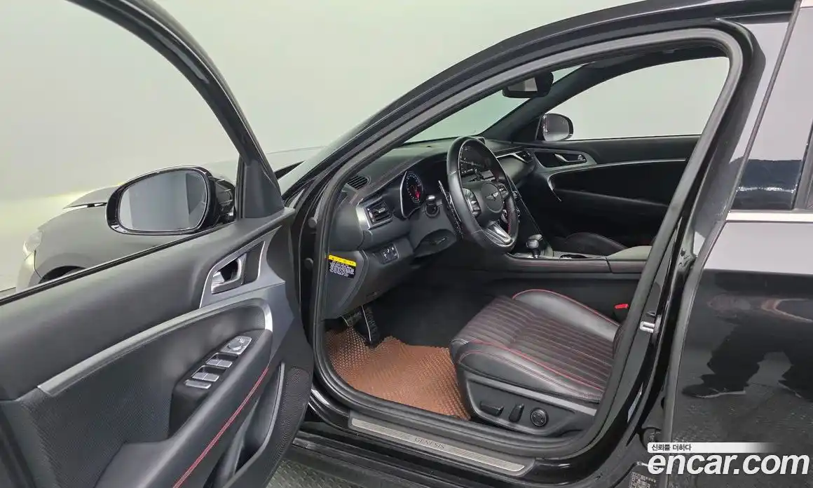 Genesis G70 2018 3.3 Автомат в Москве № 25820, фото 14