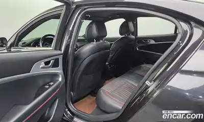 Genesis G70 2018 3.3 Автомат в Москве № 25820, миниатюра 3