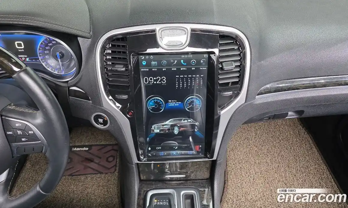 Chrysler 300C 2016 3.6 Автомат в Москве № 268788, фото 14