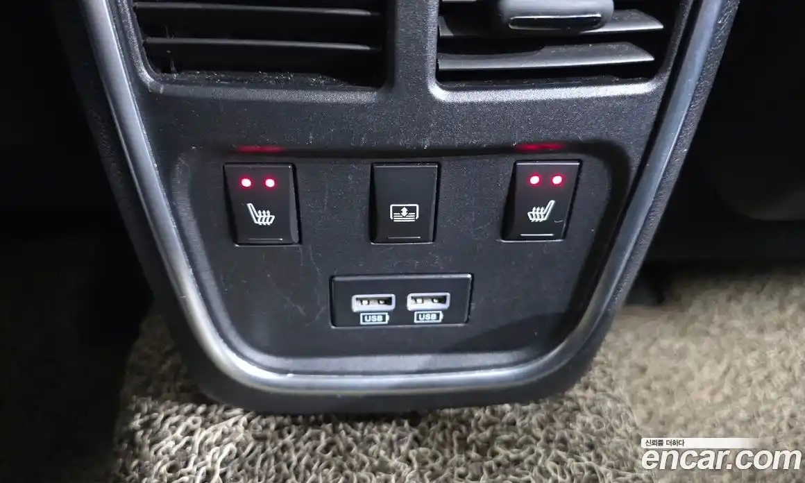 Chrysler 300C 2016 3.6 Автомат в Москве № 268788, фото 18