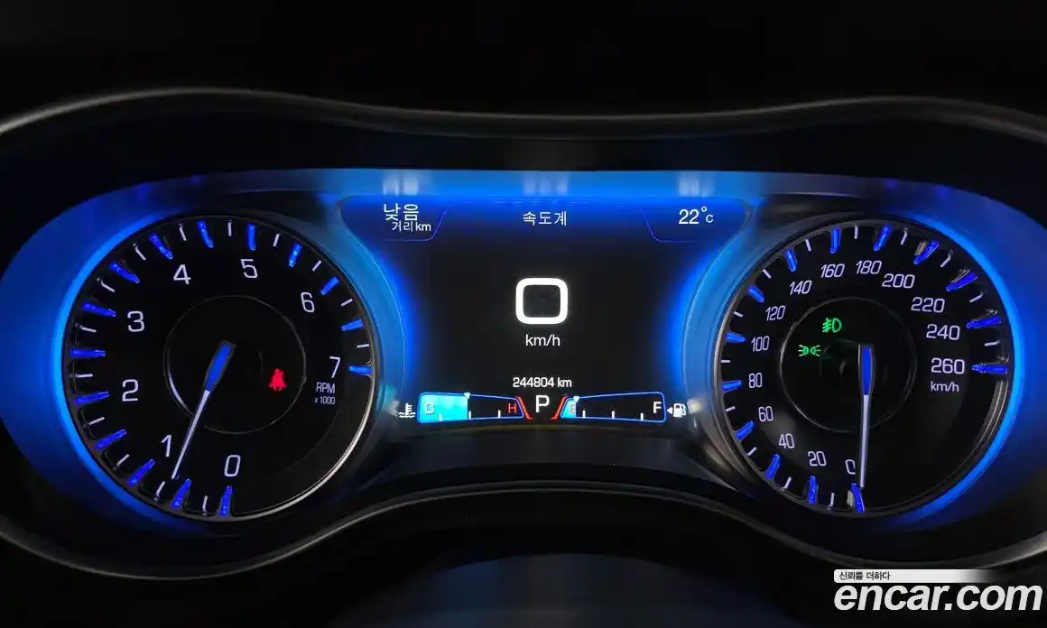 Chrysler 300C 2016 3.6 Автомат в Москве № 268788, фото 8