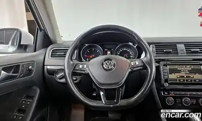 Volkswagen Jetta 2015 2.0 Автомат в Москве № 277118, миниатюра 3