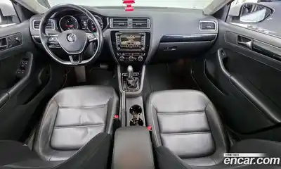 Volkswagen Jetta 2015 2.0 Автомат в Москве № 277118, миниатюра 5