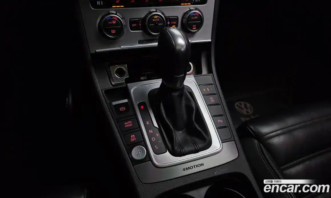 Volkswagen CC 2014 2.0 Автомат в Москве № 277872, фото 7