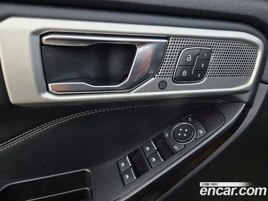 Ford Explorer 2020 2.3 Автомат в Москве № 282136, фото 12